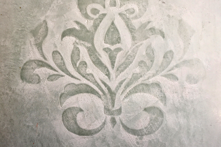 Marmorino plaster with inlay